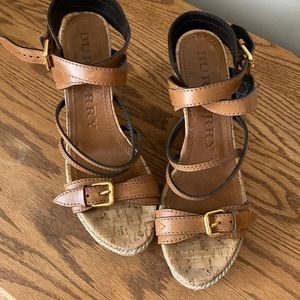 Burberry sandlea size 7.5